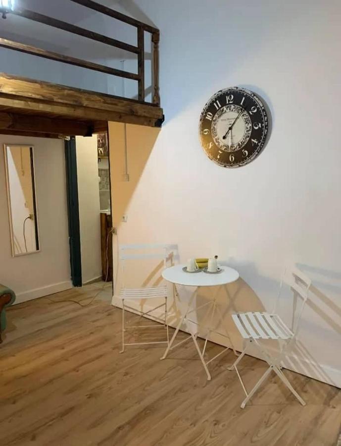 Mascot Bar Street Apartments Rhodes City Extérieur photo